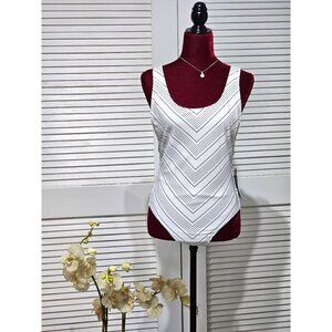 NWT Athleta White & Black Stripes Chevron High Leg One Piece Swimsuit Size L 201